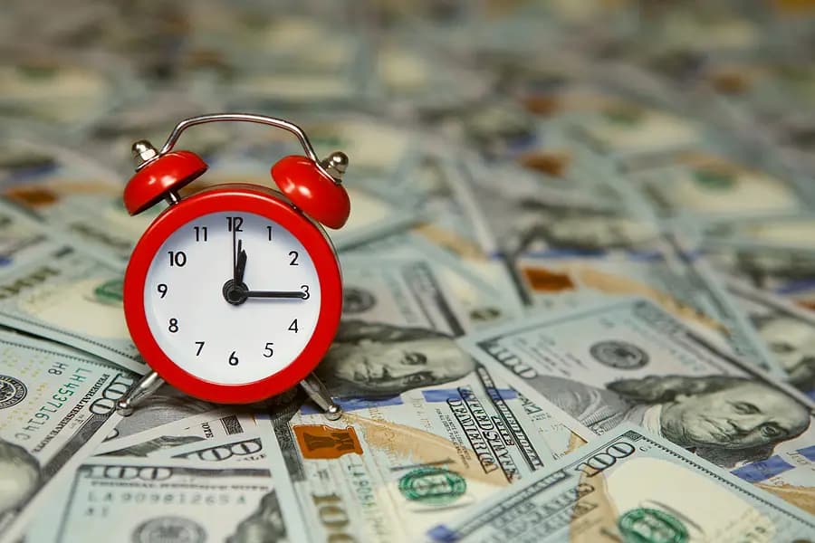 Объем просроченных банковских кредитов достиг 4.3 млрд сомов