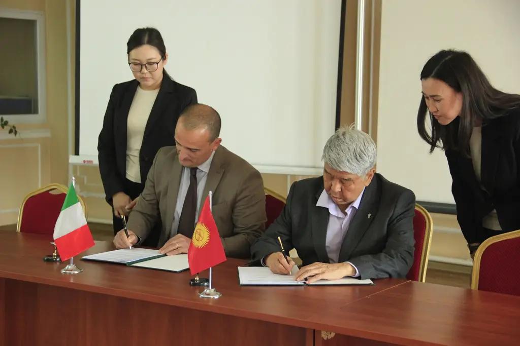 Подписан меморандум о сельхозсотрудничестве с итальянским фондом