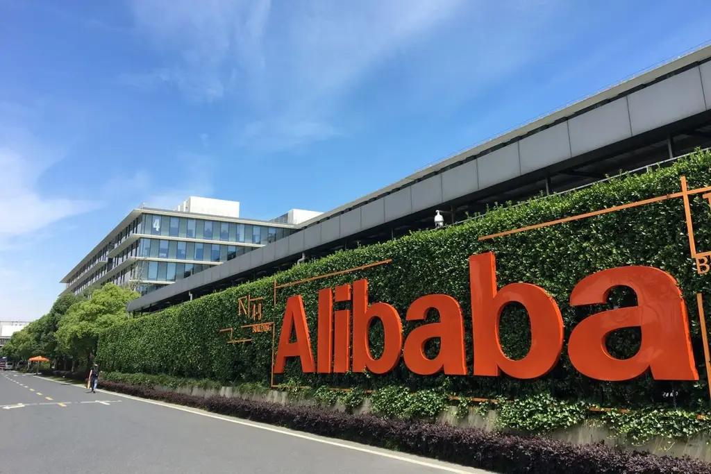 На выставке импорта в Шанхае компании из КР обсудили выход на Alibaba