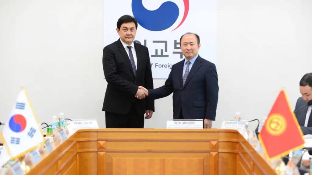 Кыргызстан и Южная Корея обсудили торгово-экономические вопросы