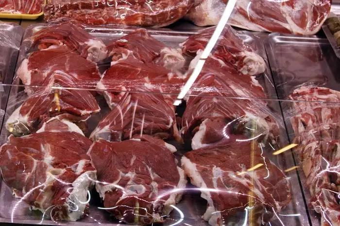 В КР запретили экспорт мяса, сахара и других сельскохозяйственных товаров