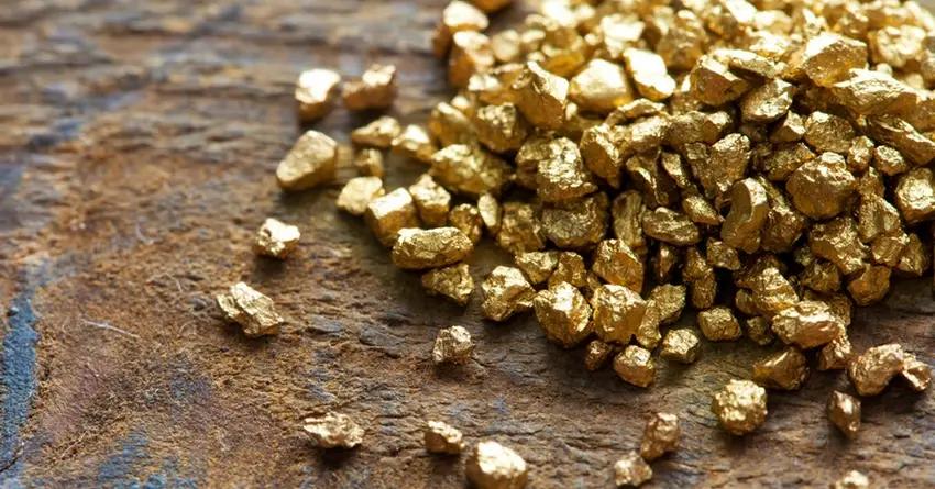 Золото дорожает на новостях о лидерстве Трампа в подсчете голосов на выборах в США