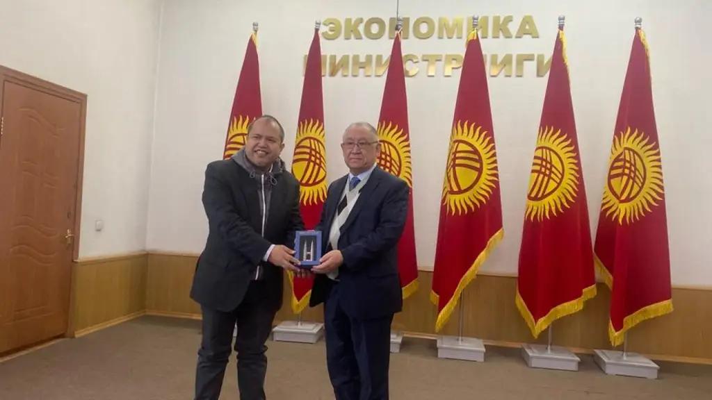 В Кыргызстане намерены создать Халал парк