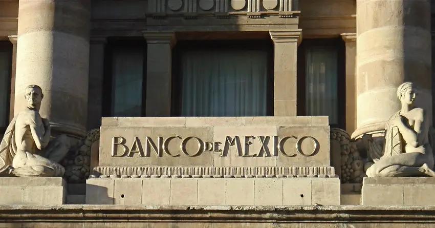 Рейтинг банковской системы Мексики снижен до «негативного»