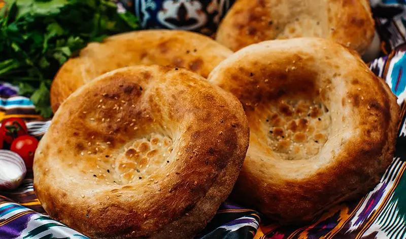 В Кыргызстане подорожали тандырные лепешки