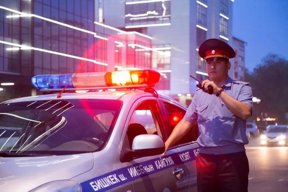 Есть два варианта повышения зарплаты милиционеров — МВД