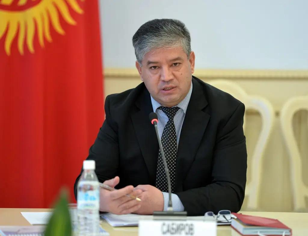 Сабиров: Цифровизация госуслуг — один из основных путей развития страны