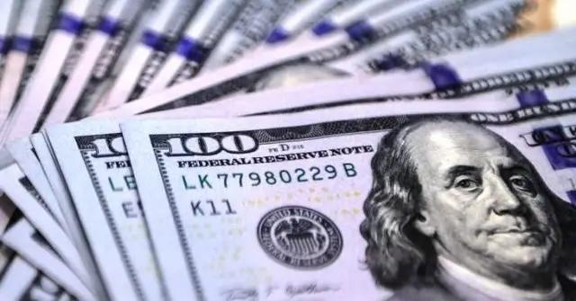 В ЕАЭС доллар сильнее всего подешевел к кыргызскому сому