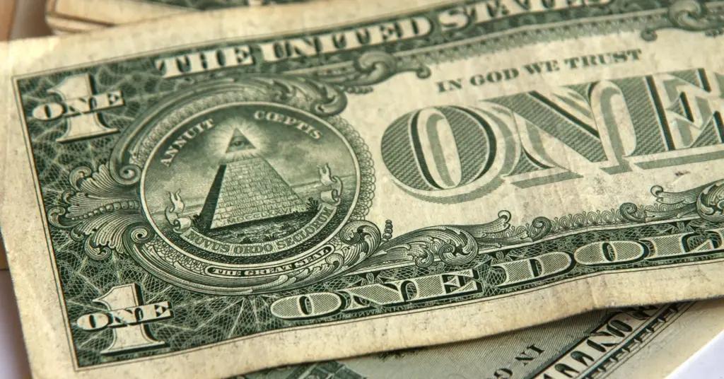 Международные резервы Кыргызстана выросли почти на $30 млн