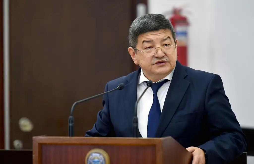 Рискует превратиться в большую деревню — глава кабмина про Ош