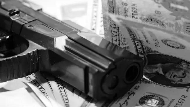 В Бишкеке ограбили один из филиалов «Керемет Банка»