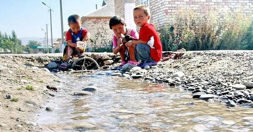 На обеспечение сел Кыргызстана чистой питьевой водой в 2017 году выделят вдвое больше средств