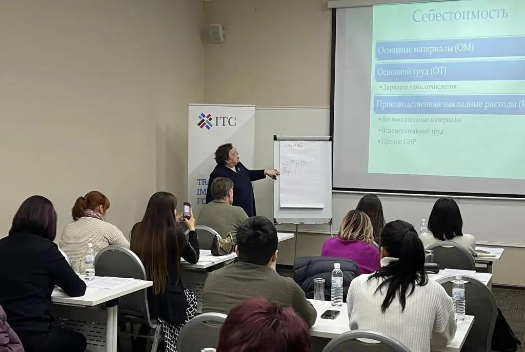 Швейников обучили ценообразованию и производственному учету