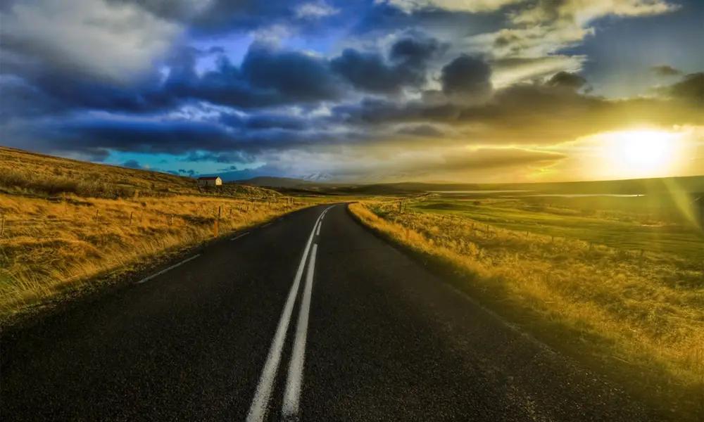 За три года в КР заасфальтировали более двух тысяч километров дорог