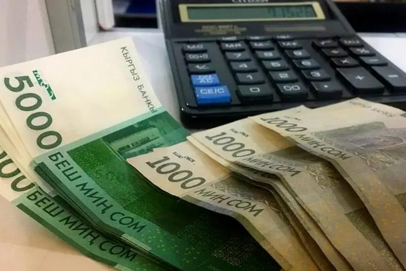 В КР 608 медработников получили компенсации