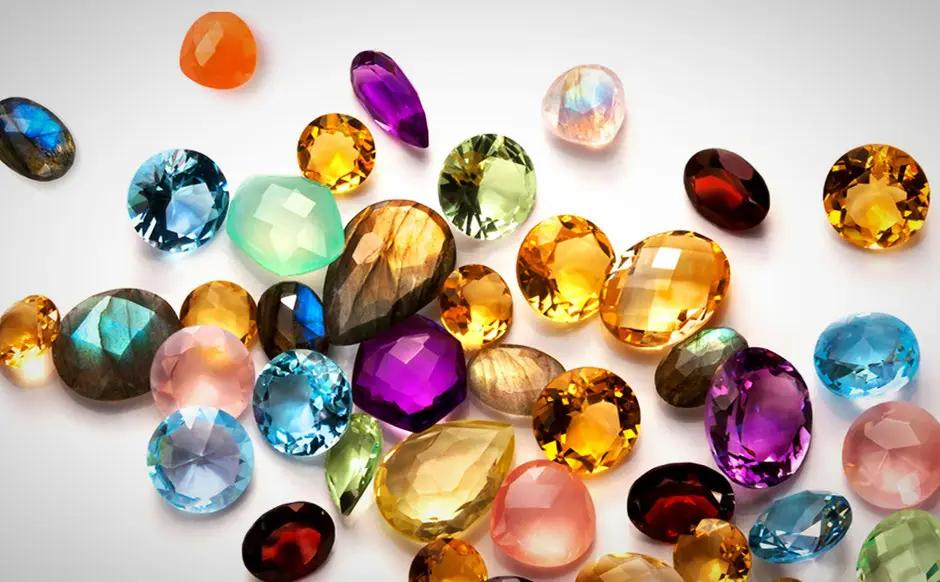 Для вывоза обработанных драгоценных камней сократили число документов