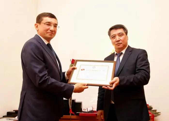 Аэропорт «Манас» признали лучшим налогоплательщиком года