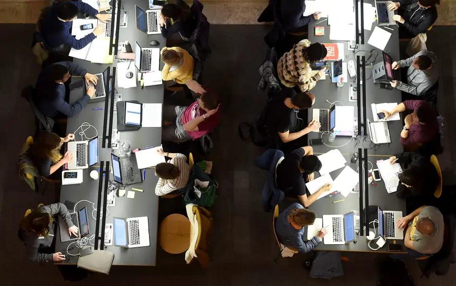 Стартап Coursera оценили в $1 млрд