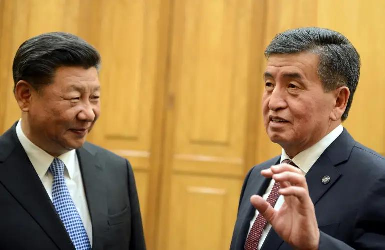 Президент КР предложил Китаю открыть совместный завод по производству электромобилей