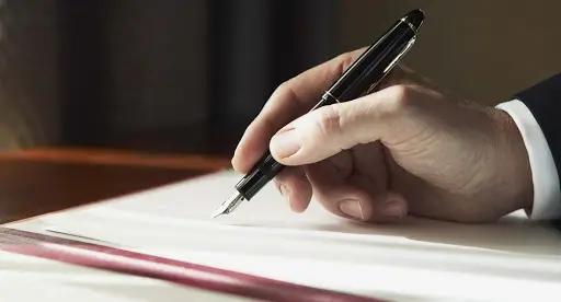 Орд-Смит поддерживает подписание второго указа по защите бизнеса в КР