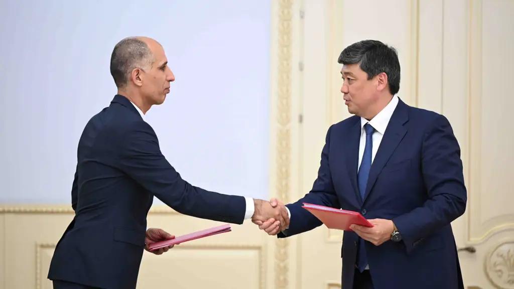 В КР построят завод по производству оборудования для капельного орошения