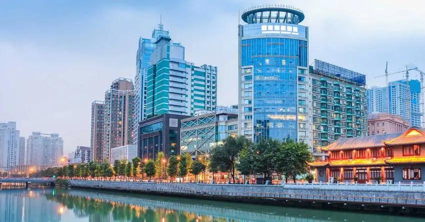 Торгово-промышленные палаты КР и Китая заключили соглашение о дружественных отношениях