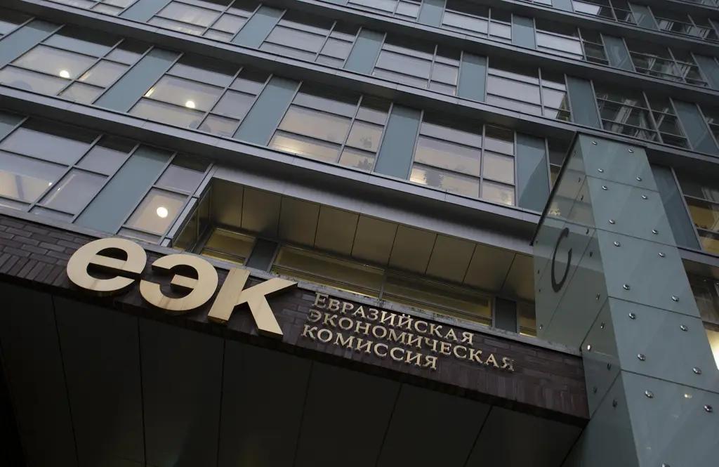 Депутат Жогорку Кенеша предлагает выйти из ЕЭК