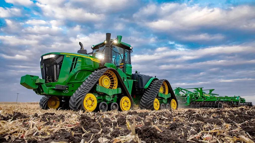 John Deere предоставит КР $50 млн для обновления техпарка Минсельхоза