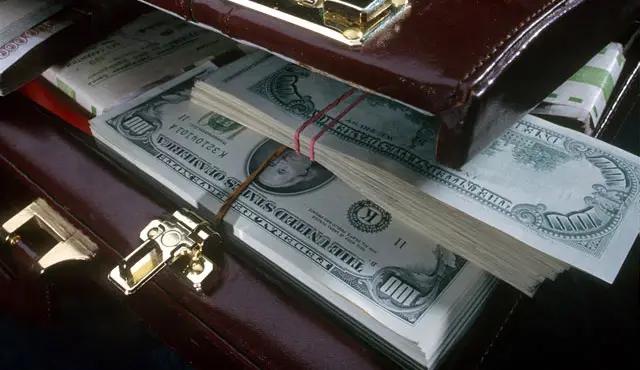 Самый богатый банкир мира заподозрен в причастности к коррупции