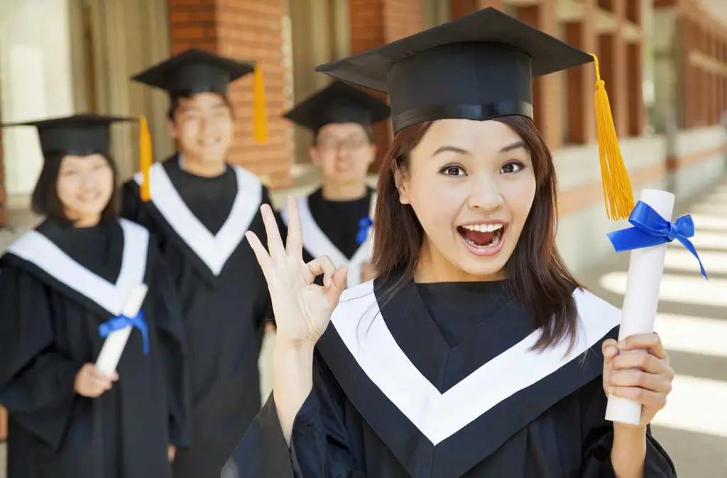 В Казахстане инвестиции в образование продолжают снижаться