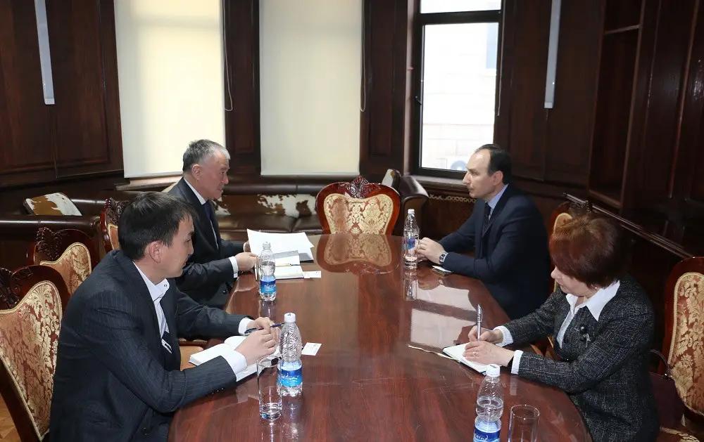 «Айыл Банк» продлил договор на поставку техники с Беларусью