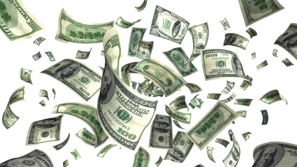 Спрос на доллар США на межбанковских торгах упал на 8.6%