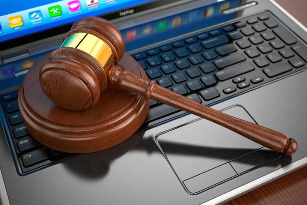 Реализовывать имущество должников будут через электронные торги