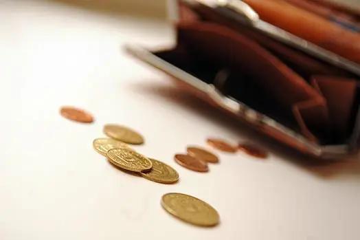 ТОП-3 самых низкооплачиваемых вида деятельности в КР