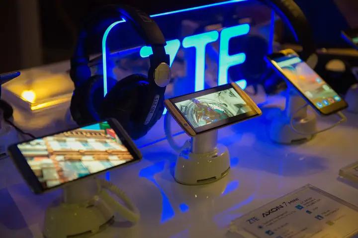 США запретили поставки продукции китайского гиганта ZTE