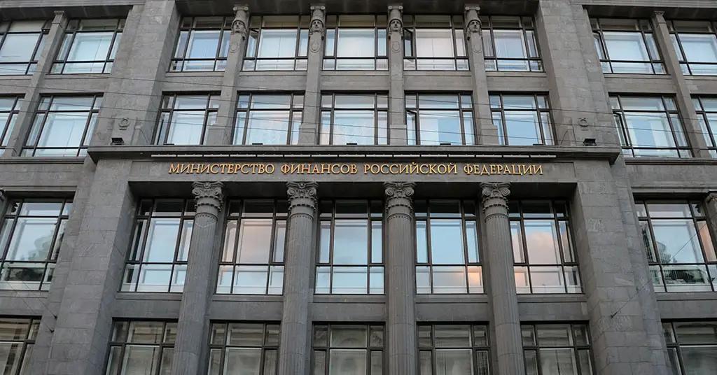 Налоговые данные россиян открыли для банков