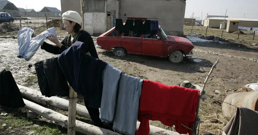 Свыше четверти населения Кыргызстана в 2016 году проживало за чертой бедности