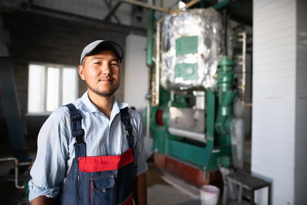 За девять месяцев в КР создано 73 тысячи 237 рабочих мест