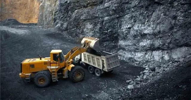 За 4 года Кыргызстан выдал почти 2 тысячи лицензий на разработку недр