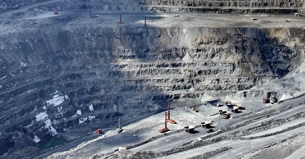 «Кумтор» получил все необходимые разрешения для продолжения работ с 1 июля