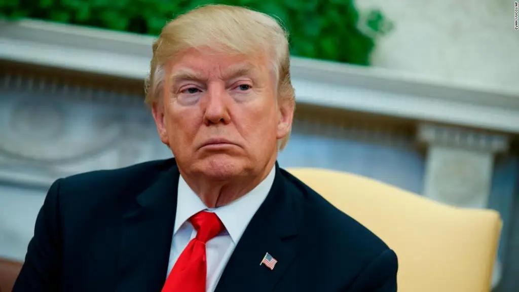 Трамп пообещал помочь ZTE «вернуться в бизнес»