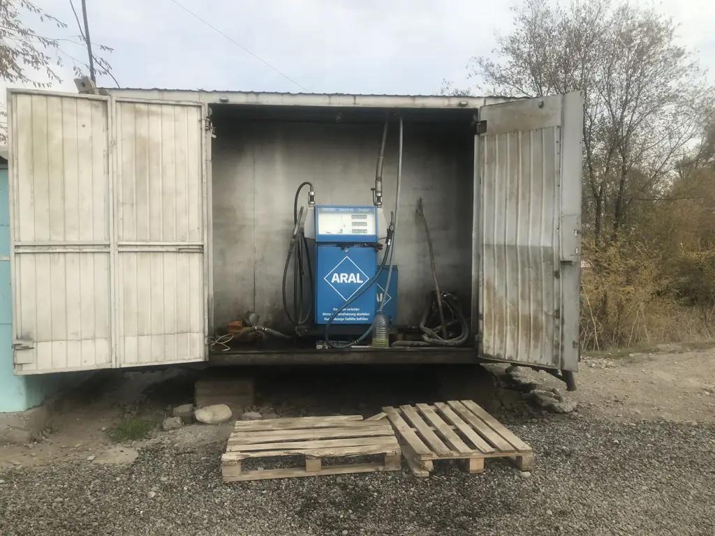 В Маевке выявили незаконную АЗС