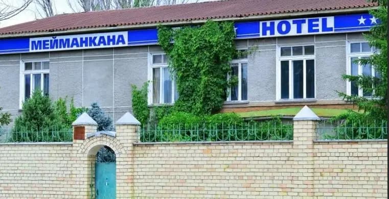 Доходы гостиниц и ресторанов выросли на 2.7 млрд сомов