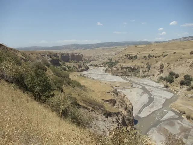 На реке в Джалал-Абадской области построят новое водохранилище