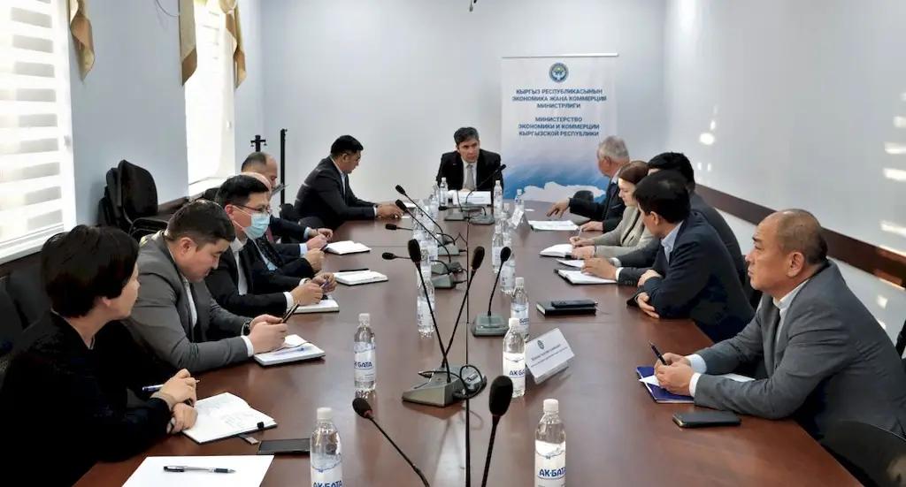 ТЭО железной дороги КНР-КР-Узбекистан подготовят до 1 июня 2023 года