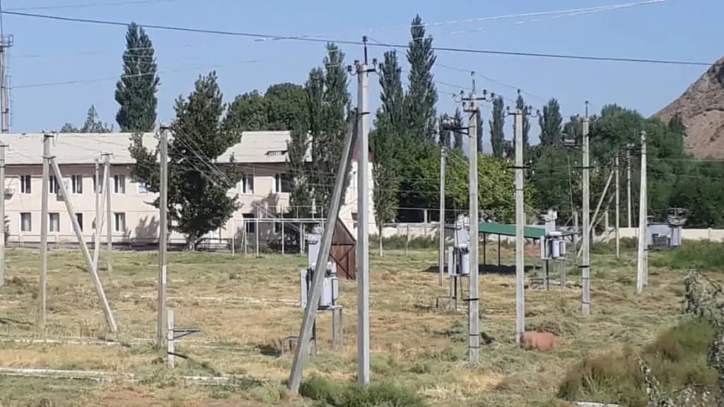 В Баткенском РЭС выявили нарушений на 10 млн сомов