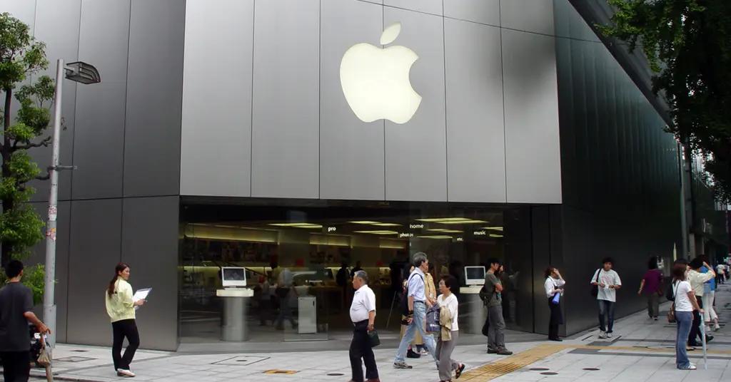 Прибыль Apple выросла на 12% в III финквартале