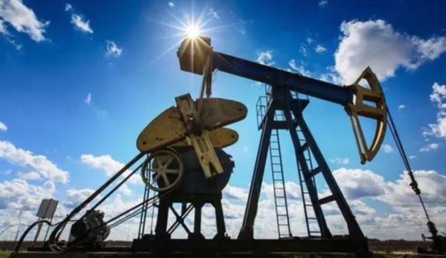 Иран не будет присоединяться к заморозке нефти на уровне 2016 года