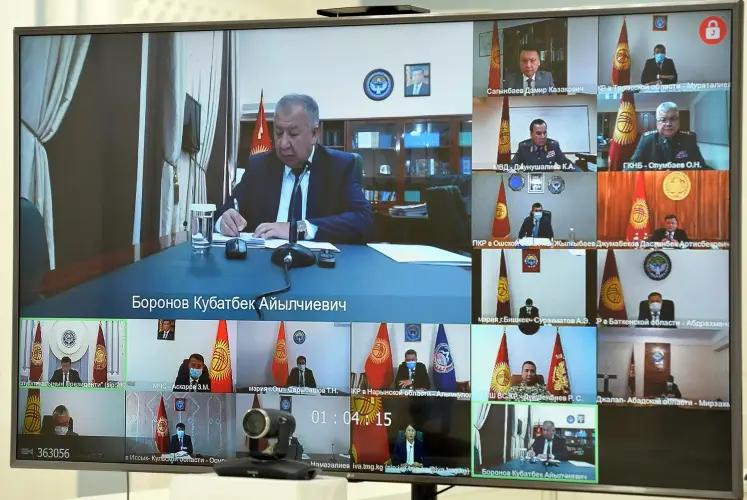 Президент рекомендовал рассмотреть приостановку межобластного транспорта