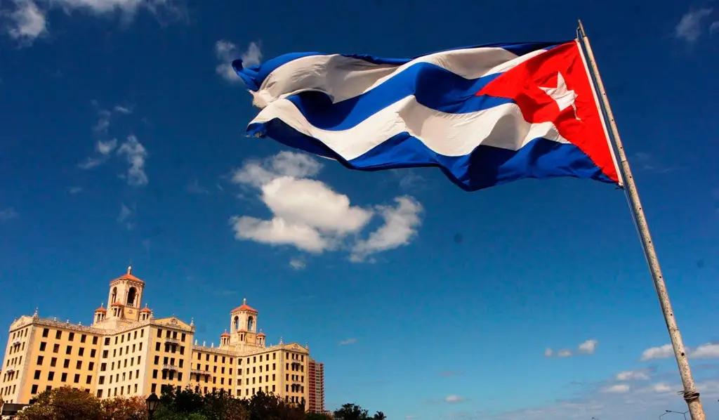 КР договорилась о приостановлении выплат по госдолгу с Парижским клубом